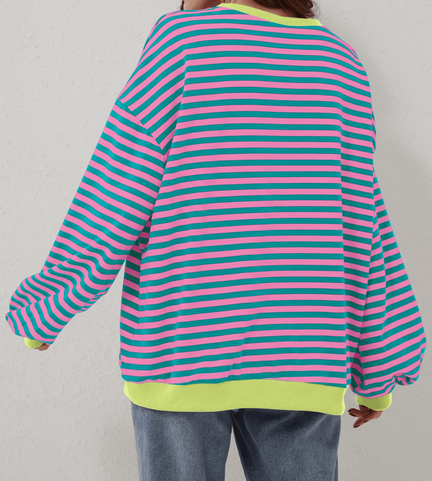 OVERSIZED GESTREEPTE DAMESTRUI MET LANGE MOUWEN