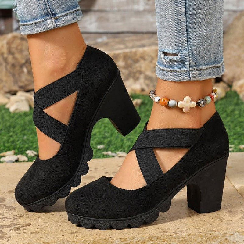 Dames schoenen met ronde neus, gekruiste bandjes en Mary Jane-stijl, blokhak, plateauhiel en uitsparingen