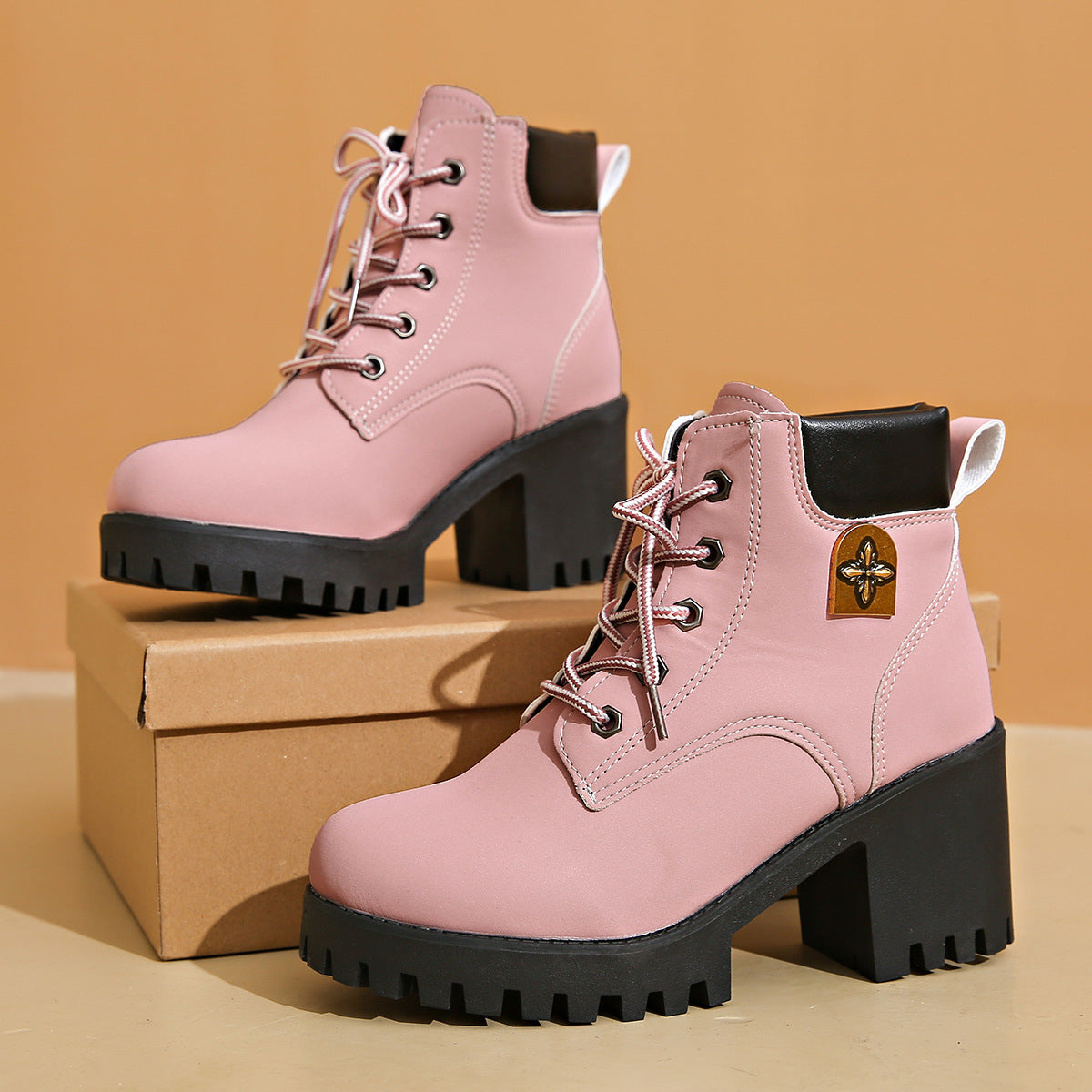 🔥【35-42】 👢✨2025 Nieuw voor dit najaar: enkellaarzen met dikke hak en plateauzool – retro model met vetersluiting voor dames