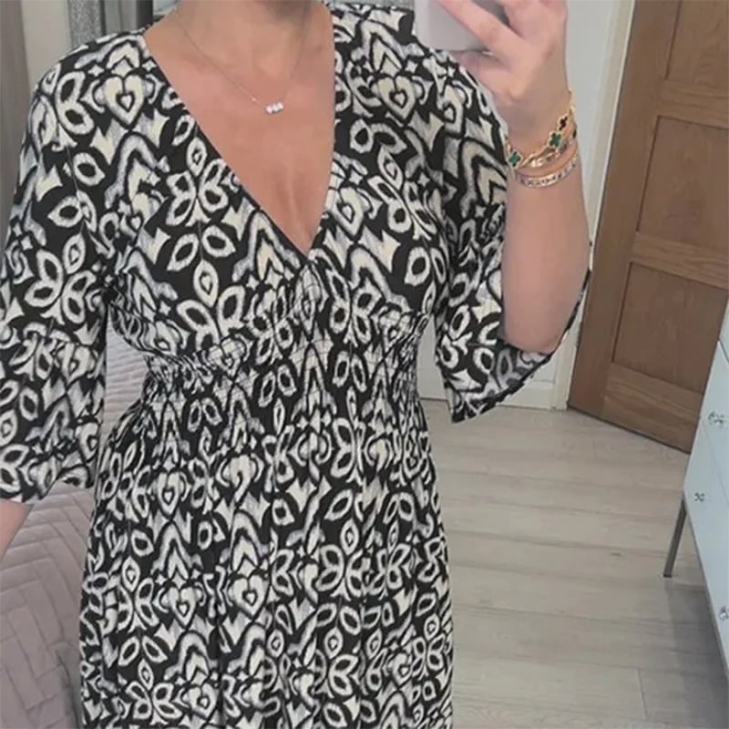 Bloemenjurk met V-hals