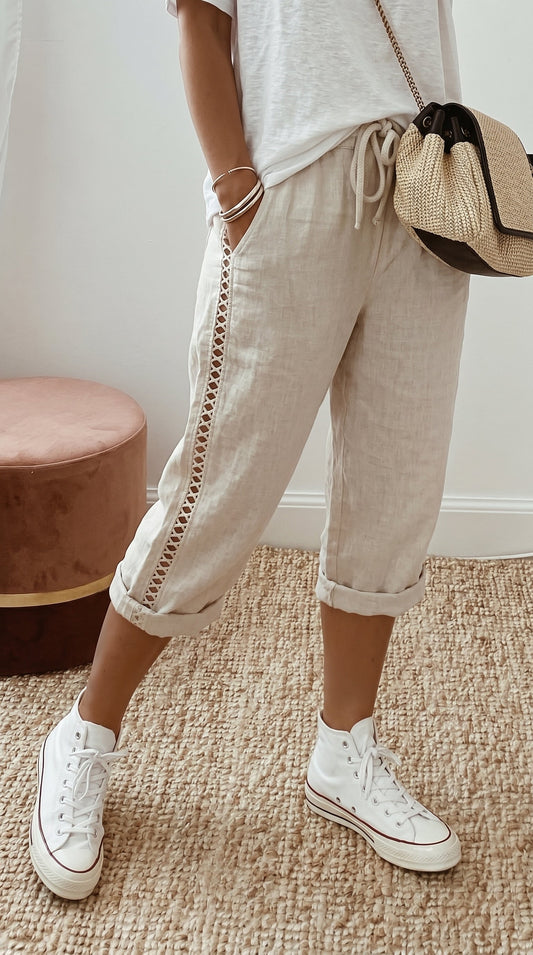 🩳 Zomerbroek in caprilengte voor dames met kanten details 🌼