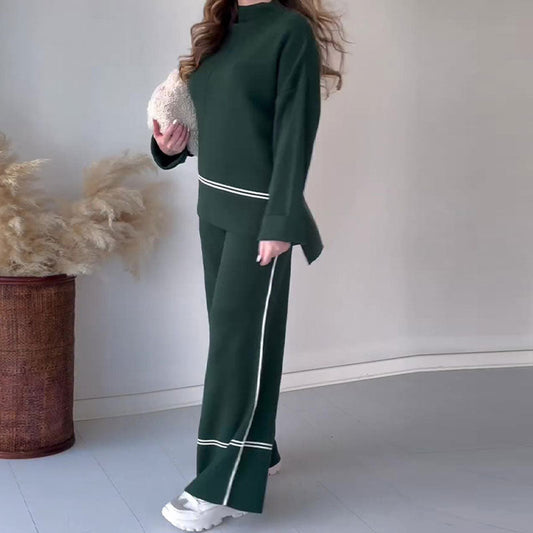 Gebreide damesloungeset met micro-uitlopende broek