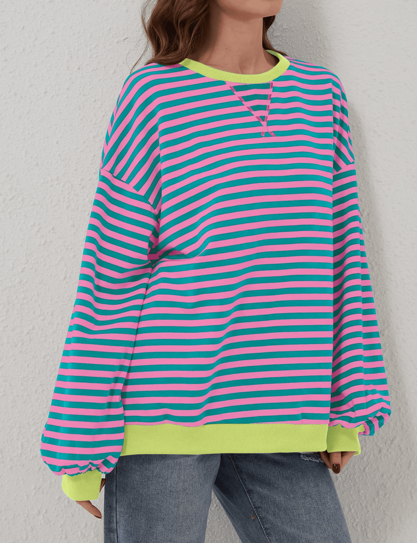 OVERSIZED GESTREEPTE DAMESTRUI MET LANGE MOUWEN