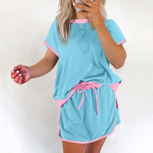 Modieuze tweedelige set van top met korte mouwen en korte broek met colour block design voor vrouwen