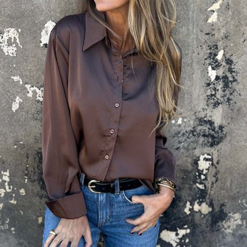 Elegante satijnen overhemd met lange mouwen