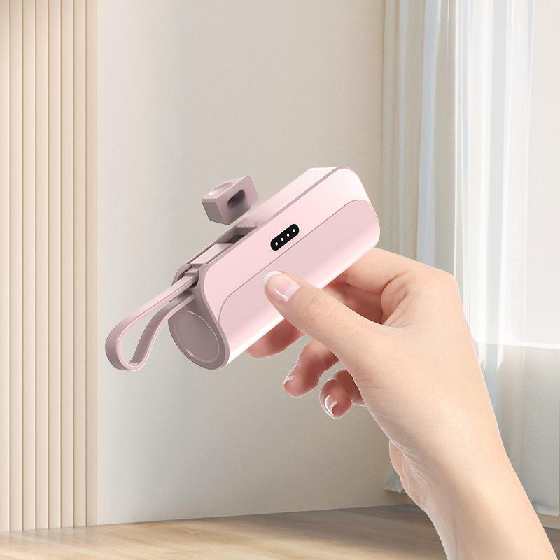 Draagbare Powerbank met Hoge Capaciteit en Ingebouwde Kabels🔋🔌
