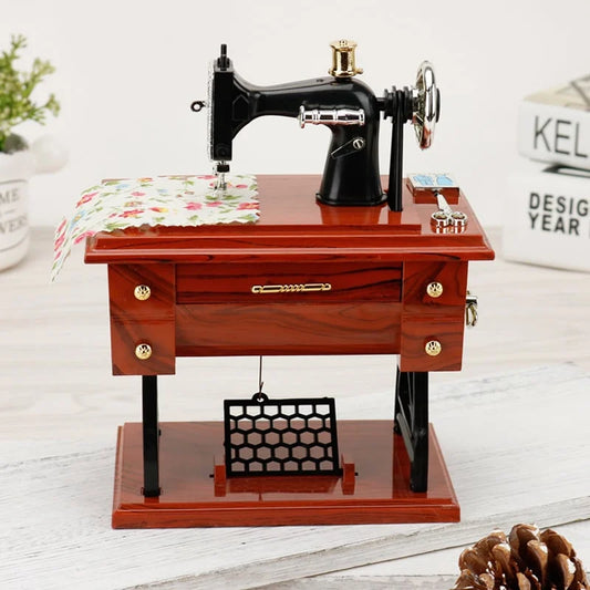 🪗Tijdelijke aanbieding 50% KORTING - Houten mini-naaimachine muziekdoosje