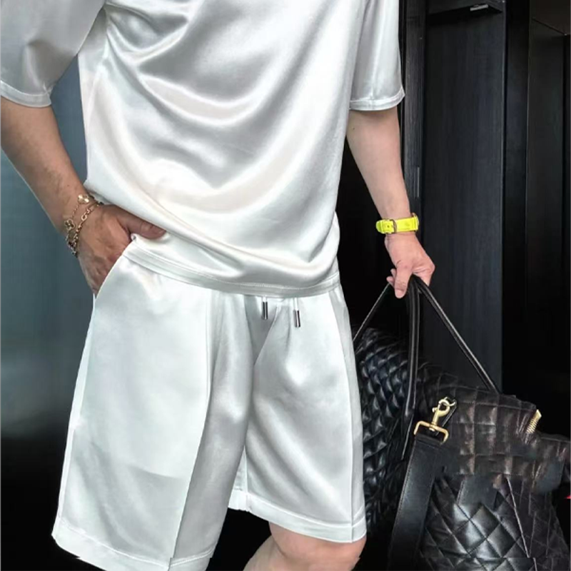 🔥Lichen Two-delige heren: T-shirt en shorts in gewone kleuren
