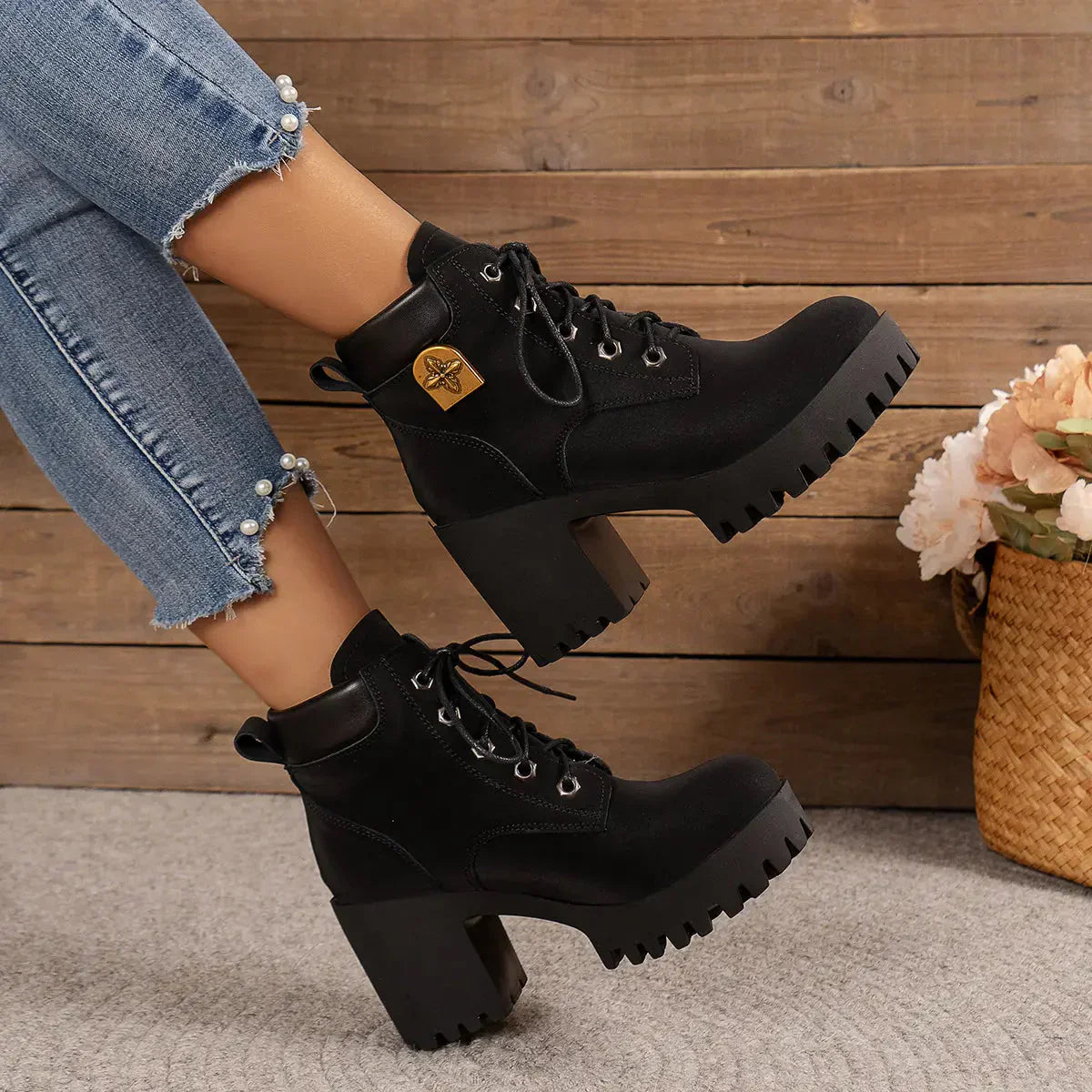 🔥【35-42】 👢✨2025 Nieuw voor dit najaar: enkellaarzen met dikke hak en plateauzool – retro model met vetersluiting voor dames