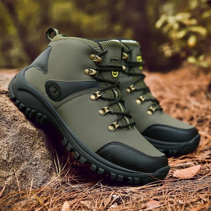 Outdoor wandelschoenen: schokdempend en antislip