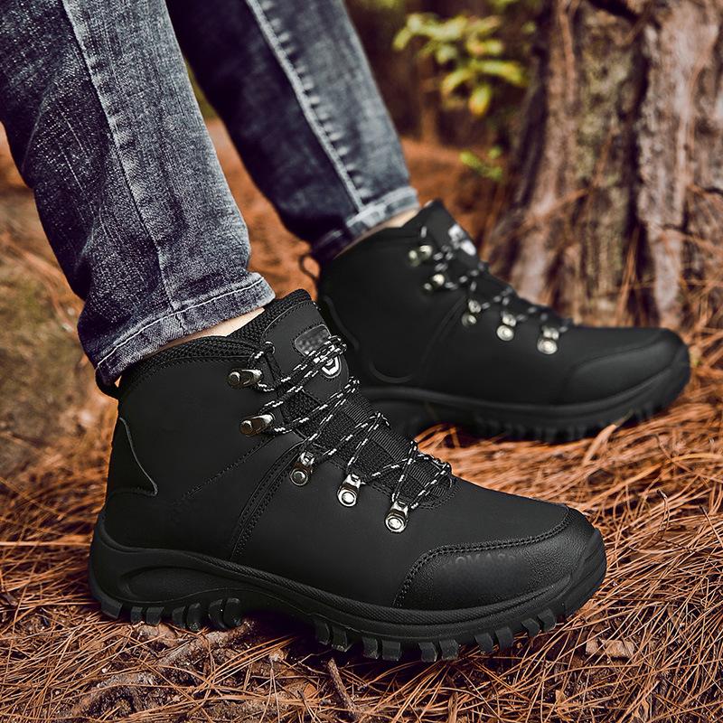 Outdoor wandelschoenen: schokdempend en antislip