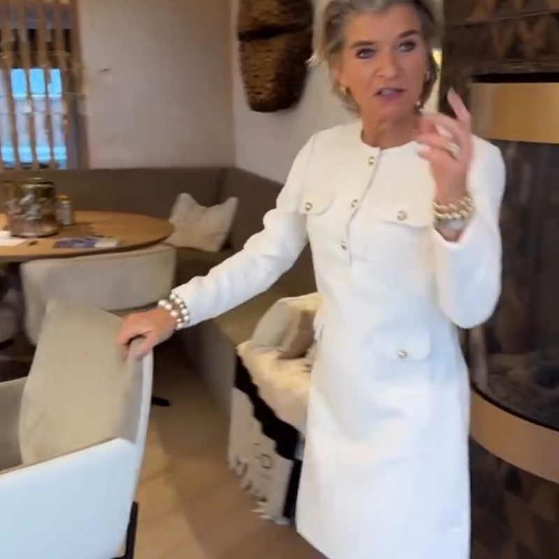 Elegantie ontmoet comfort – jouw perfecte jurk voor elke gelegenheid 💃✨