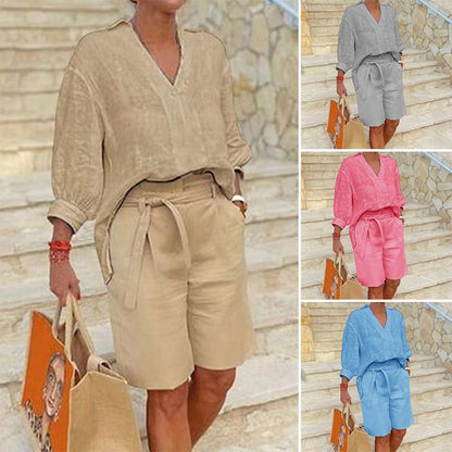 Casual set voor dames met V-hals top en korte broek