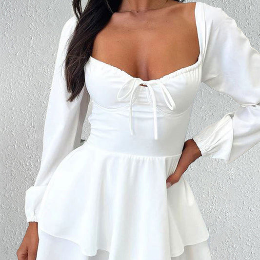 👗 NU 50% KORTING! 🎀 Damesjurk met hartvormige halslijn en skort – Gelaagde ruches en open rug – Speels en elegant 🥂