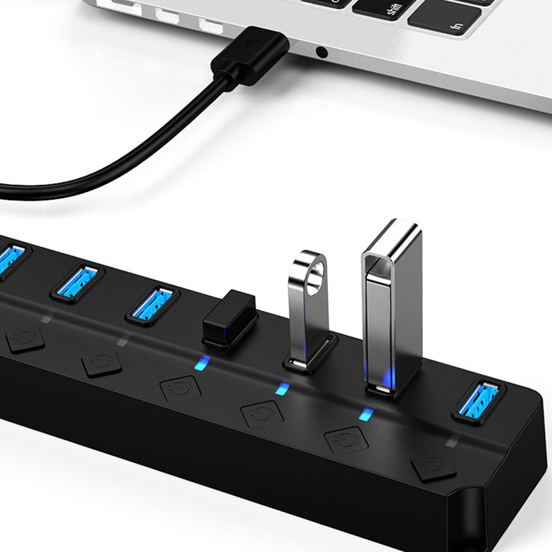 High-Speed USB 3.0 Data Hub Splitter