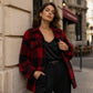 Geruit damesjack met knoopsluiting, comfortabel en warm