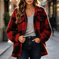 Geruit damesjack met knoopsluiting, comfortabel en warm
