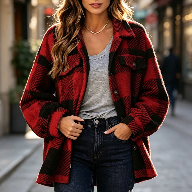 Geruit damesjack met knoopsluiting, comfortabel en warm