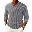 Moderne gebreide pullover met textuur