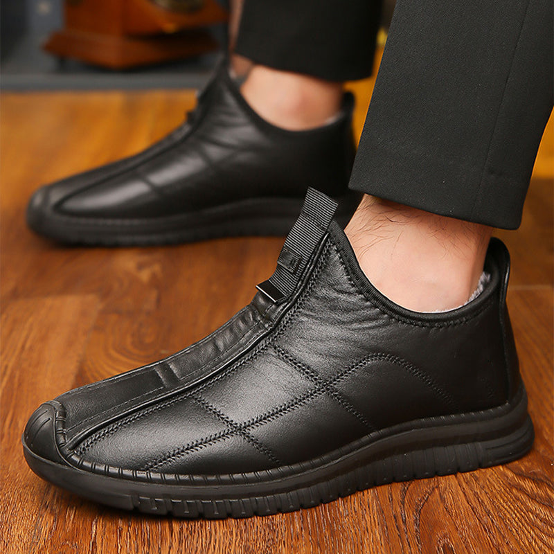 🔥Men's Plush-Lined Non-Slip Walking Shoes